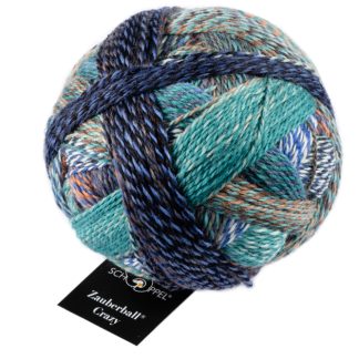 Schoppel Wolle Crazy Zauberball Sh 2395 Camouflage is a blend of 75% wool / 25% Bio nylon creating a high twist sock yarn with long colour graduation.