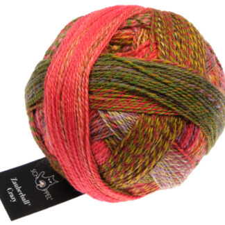 Schoppel Wolle Crazy Zauberball Sh 2516 Evening Hour is a blend of 75% wool / 25% Bio nylon creating a high twist sock yarn with long colour graduation.