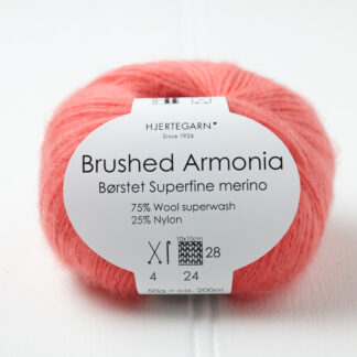 Brushed Armonia, a super soft, non standard sock yarn that has been brushed to create a soft halo, a great value alternative for fingering yarn + Mohair.